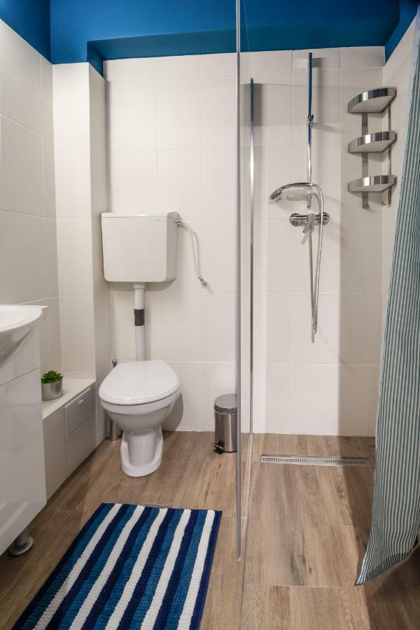 International Aparthotel - Free Parking Cluj Napoca Bagian luar foto